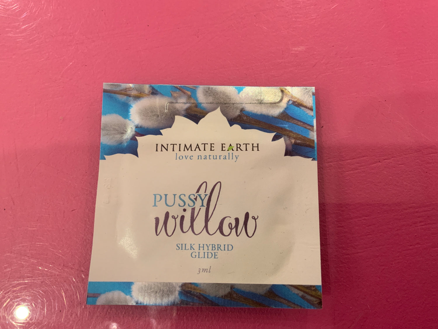 Intimate Earth Pussy Willow Silk Hybrid Glide 3ml packet