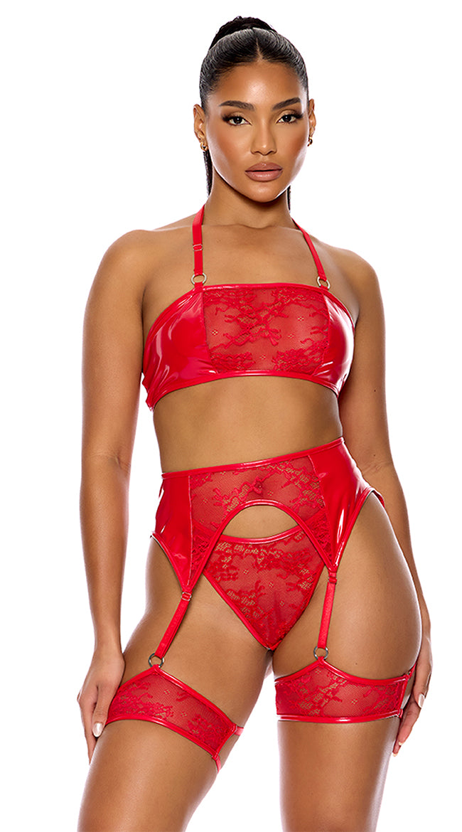 Perfect Pair Lace bra & garter set Red- MED