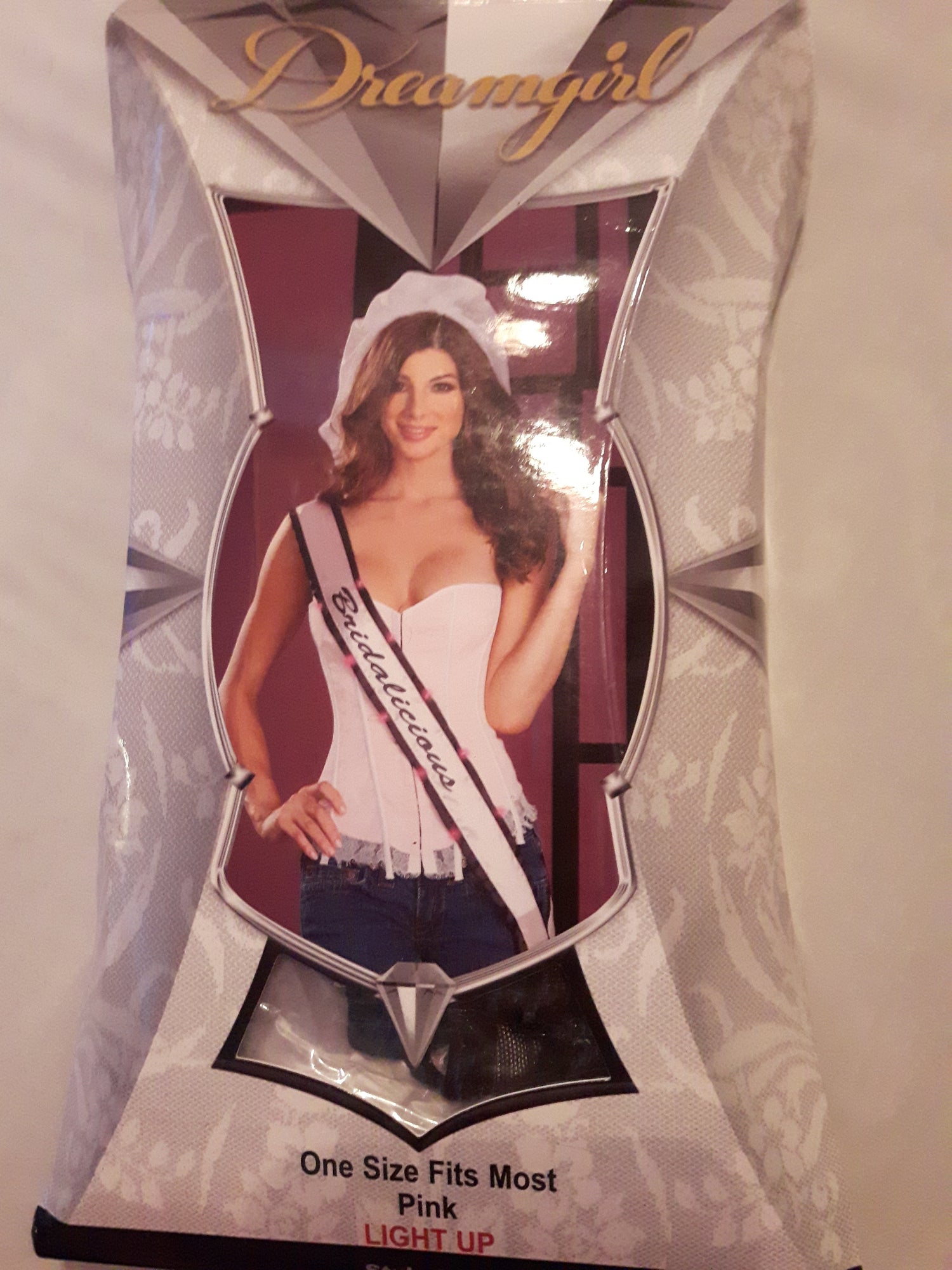 Bridalicious Light up sash + Veil