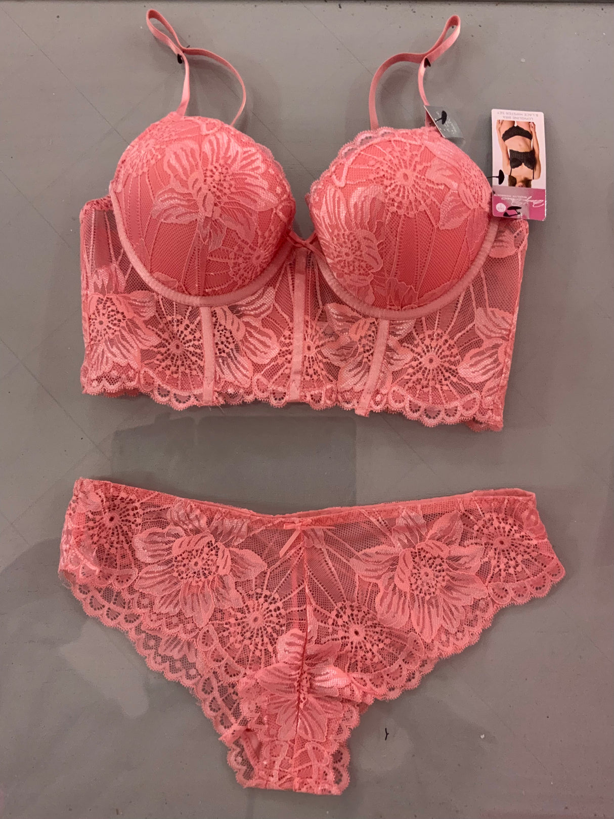 Jessica Simpson Lace 2 pc corset bra set Coral - SMALL